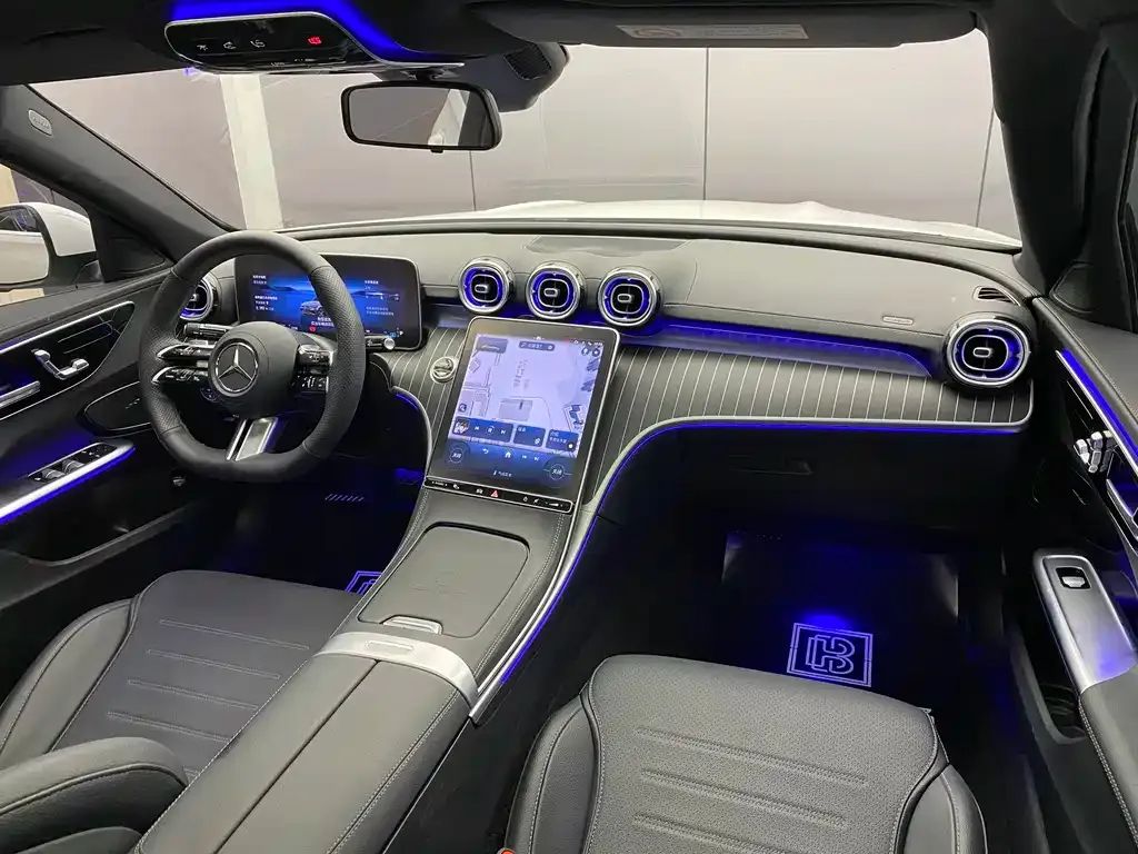 Mercedes-Benz C-Class 2024 из CN, фото 8