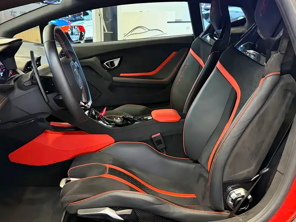 Lamborghini Huracan 2024 из CN, фото 9
