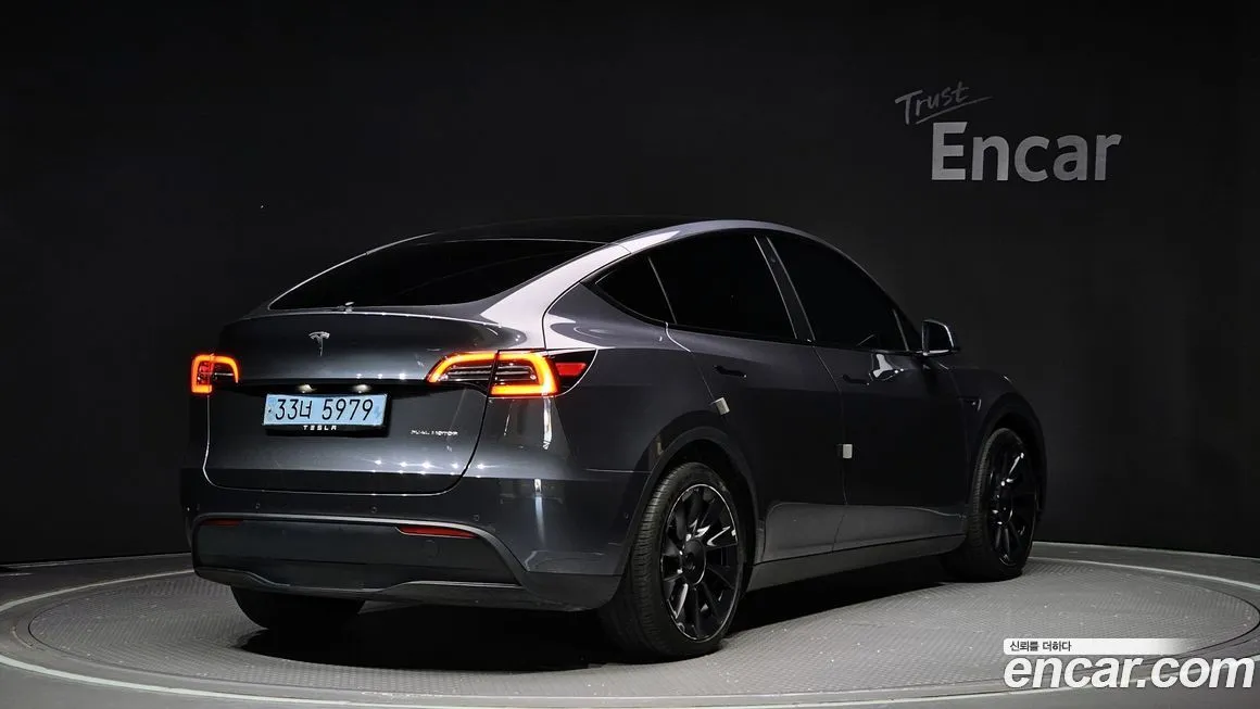 Tesla Model Y 2022 из KR, фото 2