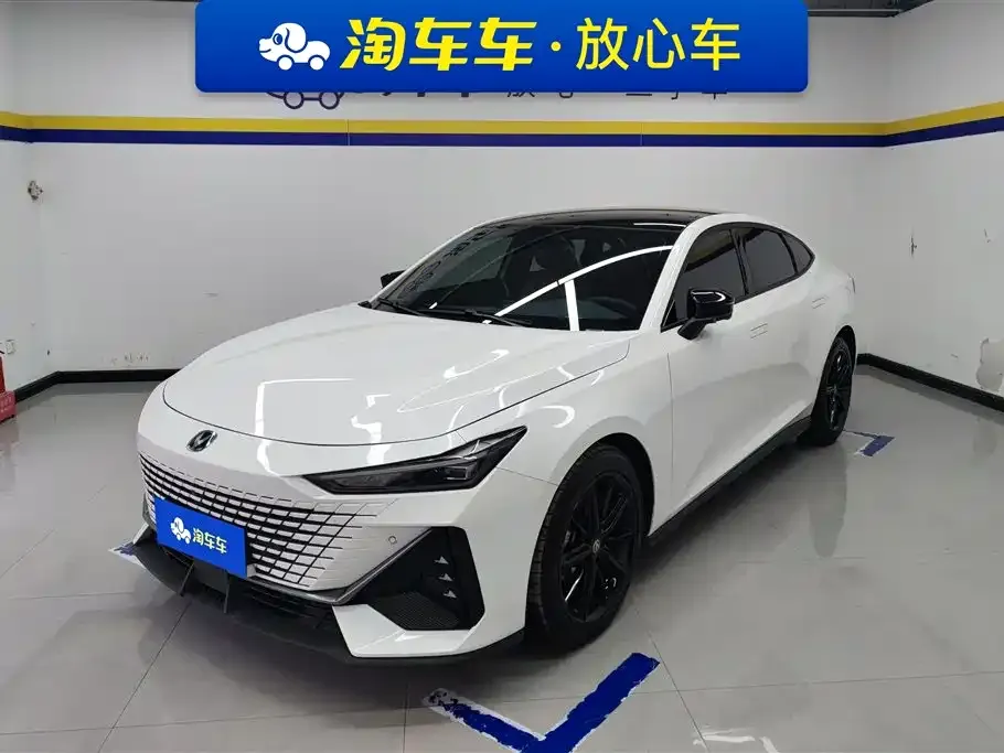 Changan UNI-V 2023 из CN, фото 1