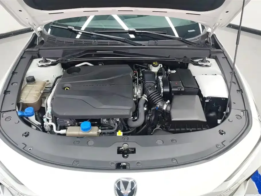 Changan UNI-V 2023 из CN, фото 10