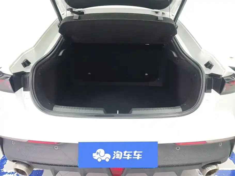 Changan UNI-V 2023 из CN, фото 4