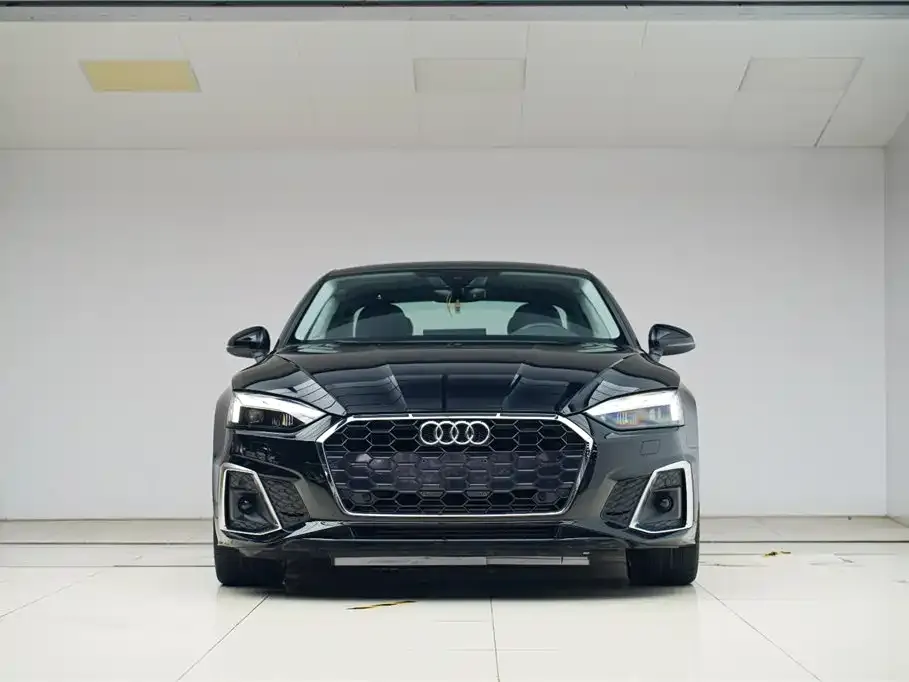 Audi A5 (Import) — фото 2