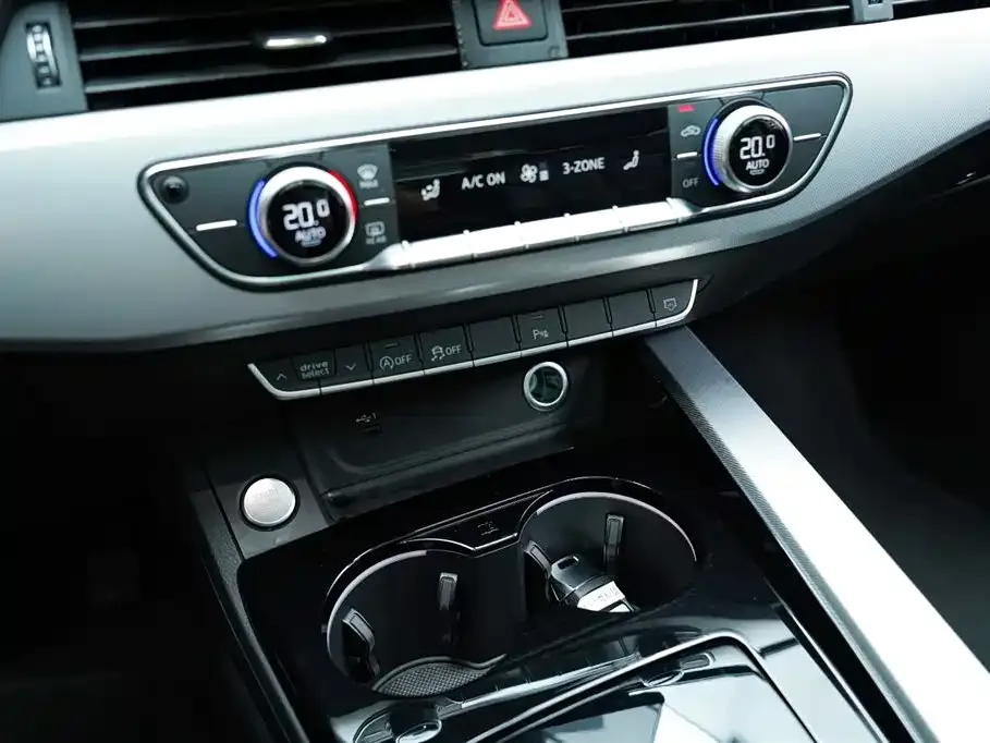Audi A5 (Import) — фото 7