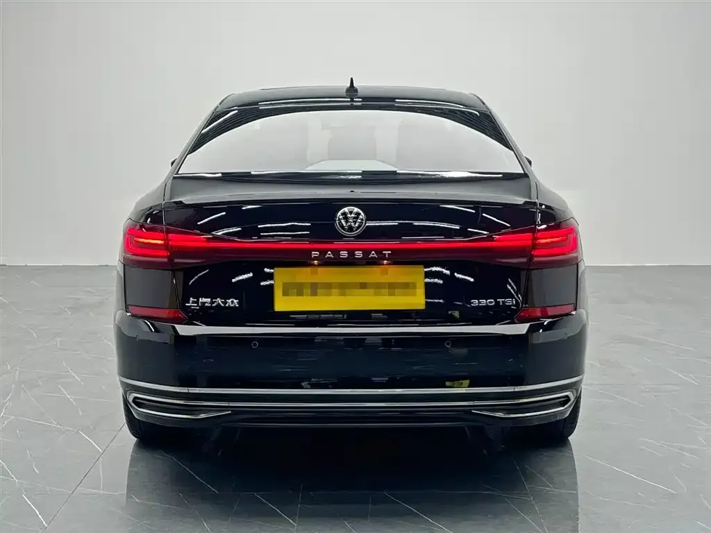 Volkswagen Passat 2022 из CN, фото 5