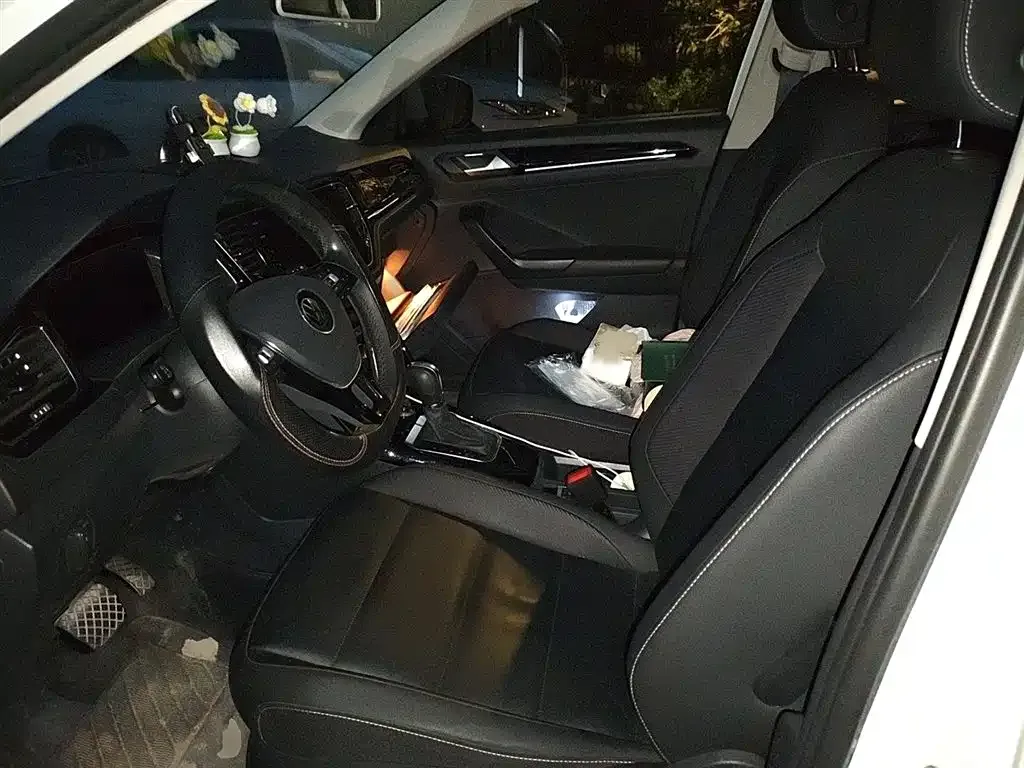 Volkswagen T-Roc 2021 из CN, фото 8