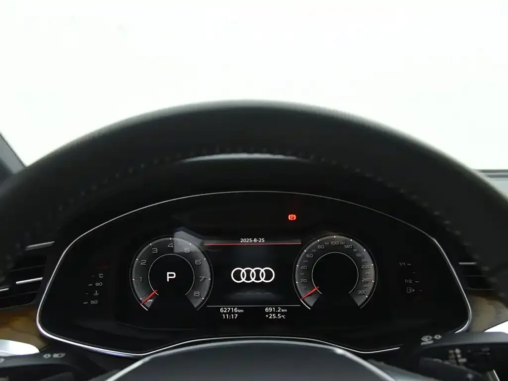 Audi A6L 2021 из CN, фото 10