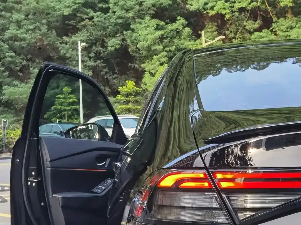 Honda Accord 2023 из CN, фото 7