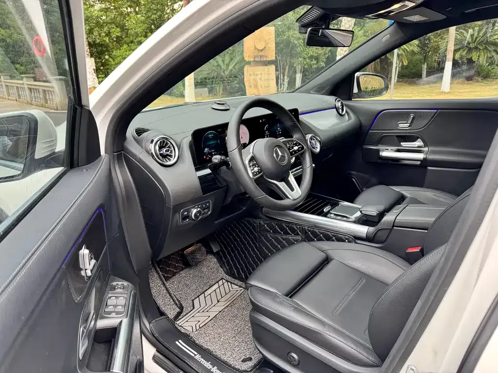 Mercedes-Benz GLA — фото 9