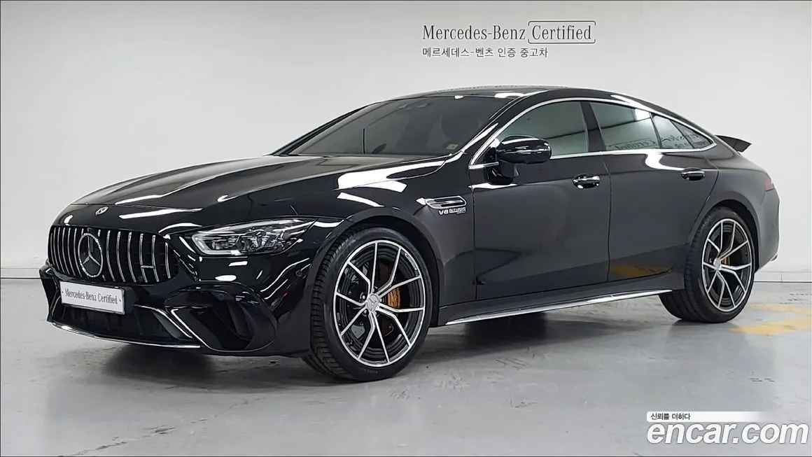 Mercedes-Benz AMG GT — фото 1