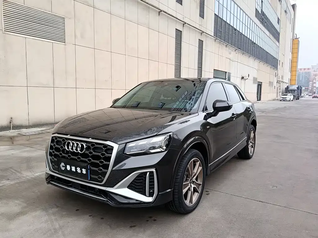 Audi Q2L 2024 из CN, фото 1