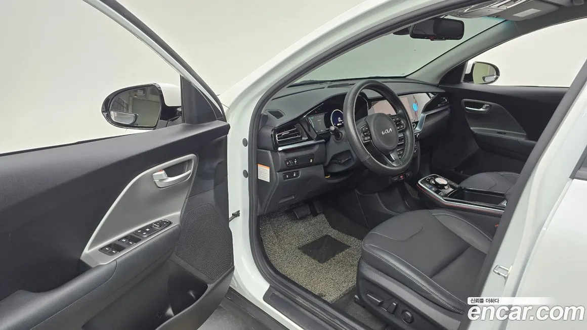 Kia Niro 2023 из KR, фото 10