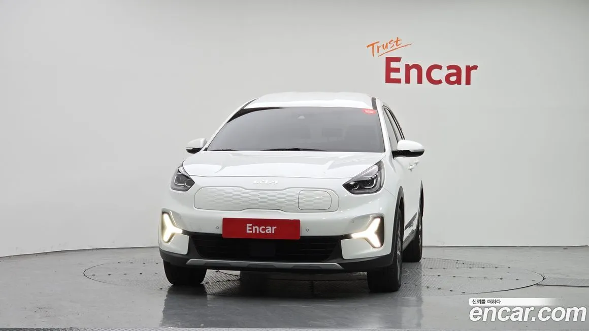 Kia Niro 2023 из KR, фото 3