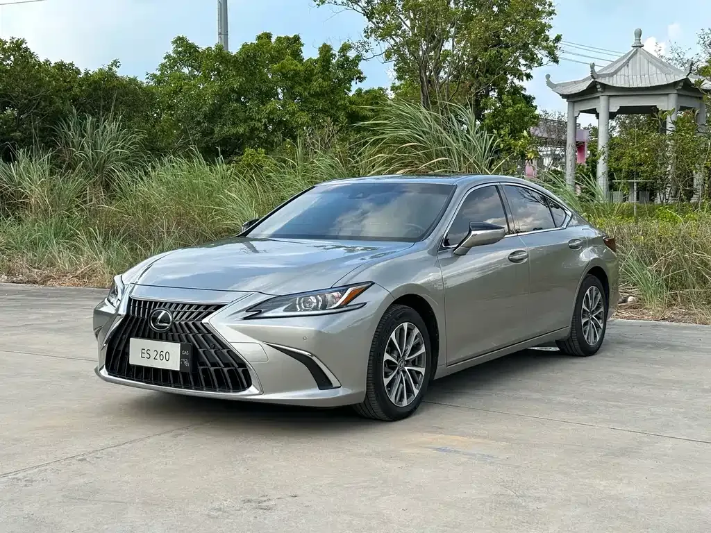 Lexus ES 2023 из CN, фото 1