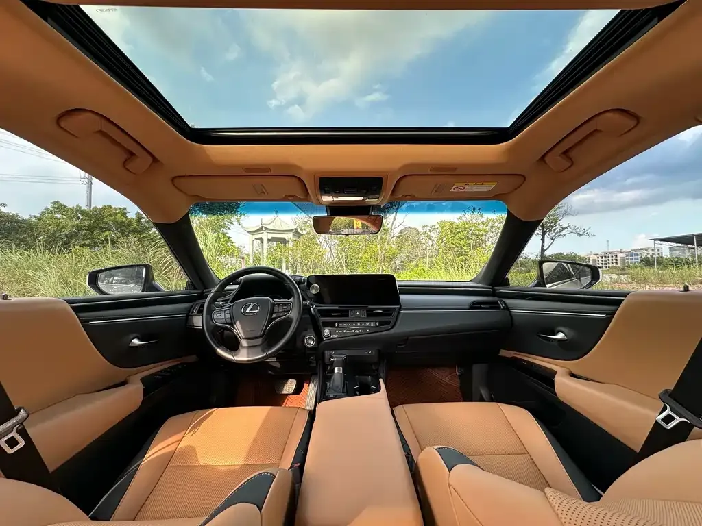 Lexus ES 2023 из CN, фото 6