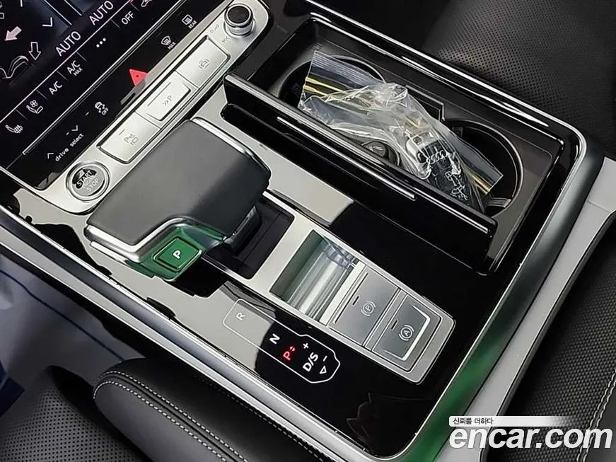 Audi Q7 2023 из KR, фото 8