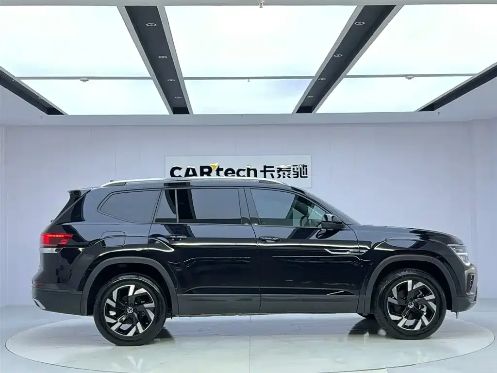 Volkswagen Teramont 2023 из CN, фото 6