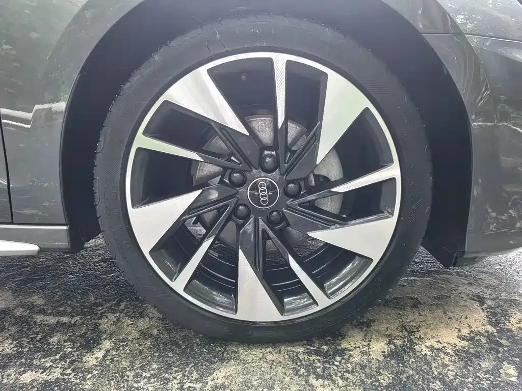 Audi A3 2024 из CN, фото 4