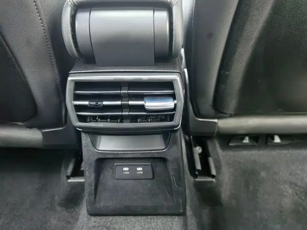 Audi A3 2024 из CN, фото 7