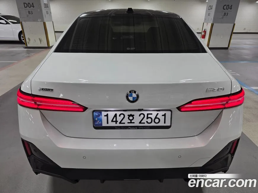 BMW 5-Series 2024 из KR, фото 4