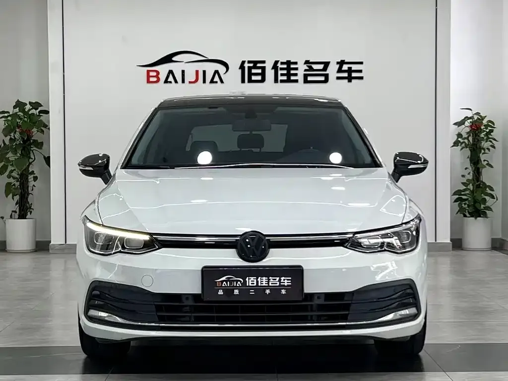 Volkswagen Golf 2022 из CN, фото 2
