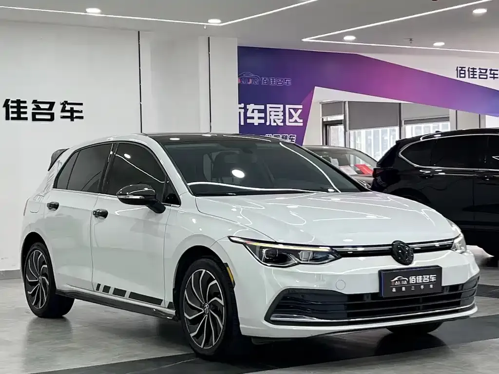 Volkswagen Golf 2022 из CN, фото 3