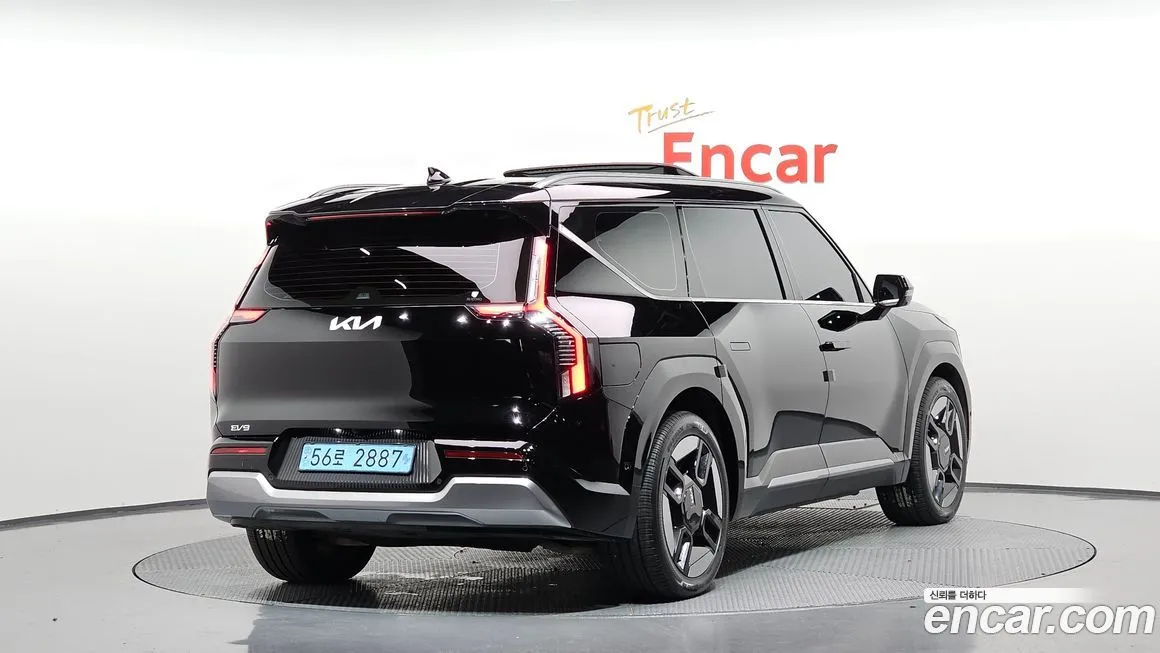 Kia EV9 2024 из KR, фото 2
