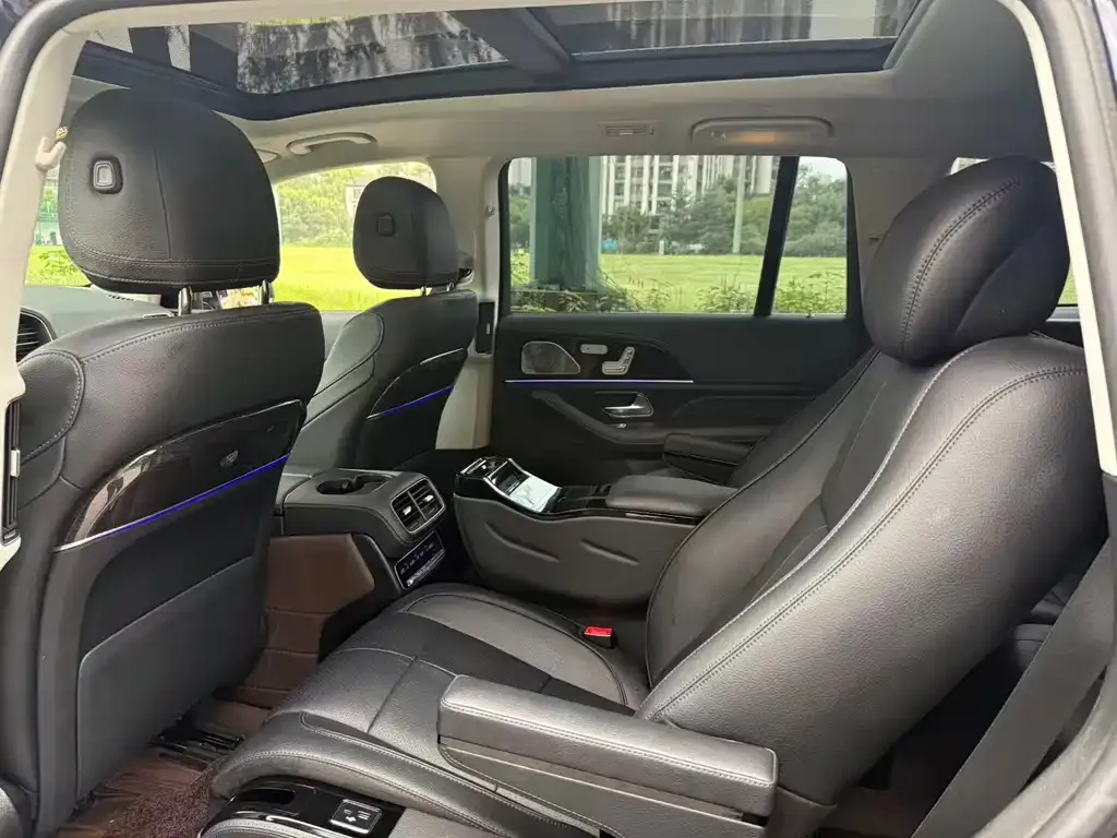 Mercedes-Benz GLS 2023 из CN, фото 8