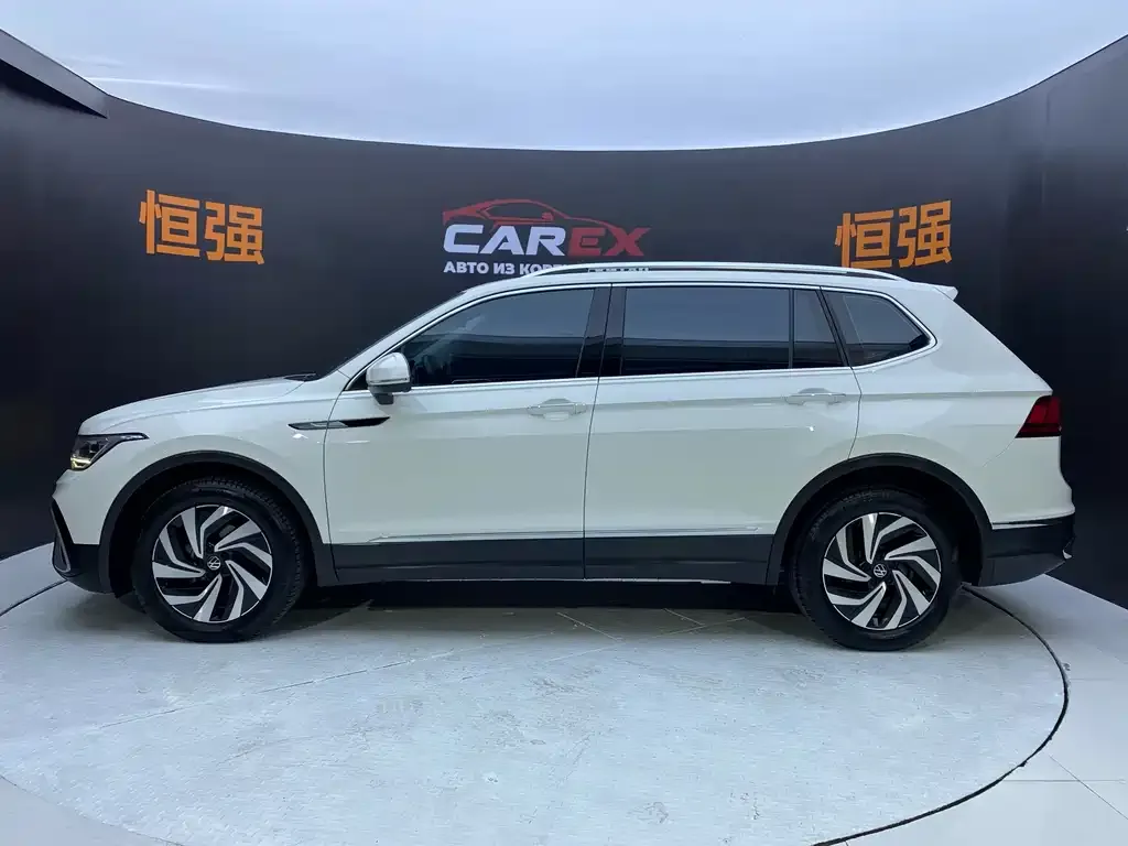 Volkswagen Tiguan L 2021 из CN, фото 3