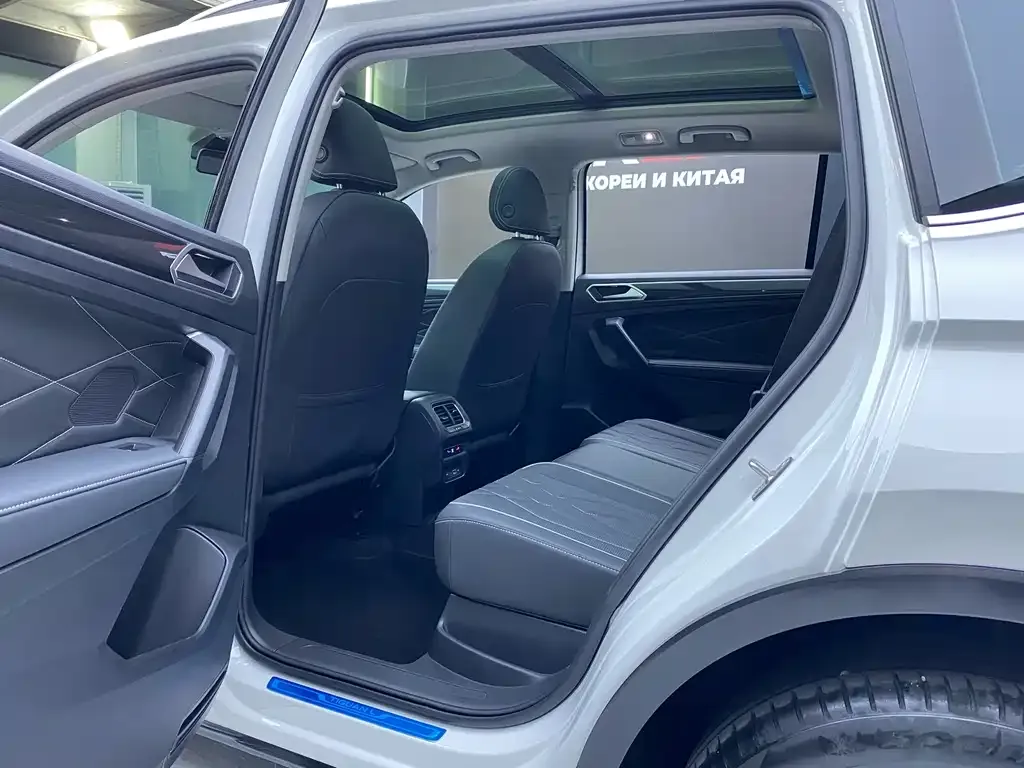 Volkswagen Tiguan L 2021 из CN, фото 6