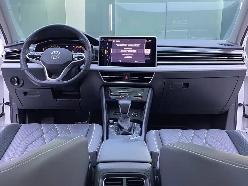 Volkswagen Tiguan L 2021 из CN, фото 9