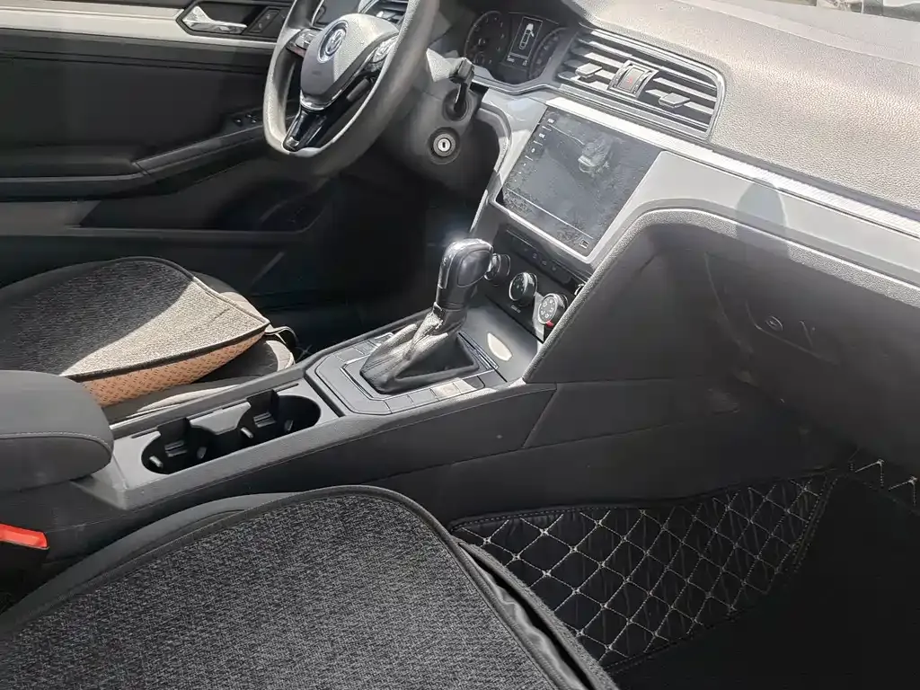 Volkswagen Lamando 2022 из CN, фото 8