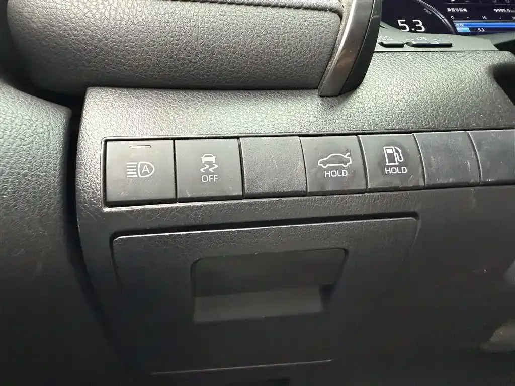 Toyota Camry 2022 из CN, фото 9