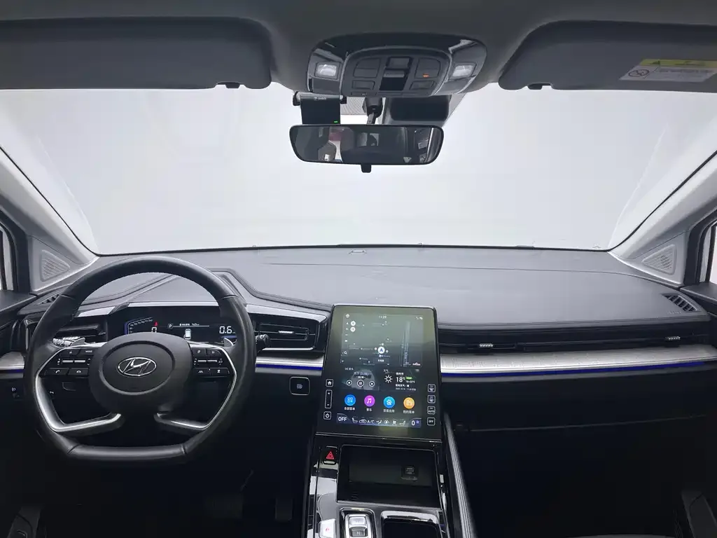 Hyundai Custo 2023 из CN, фото 9