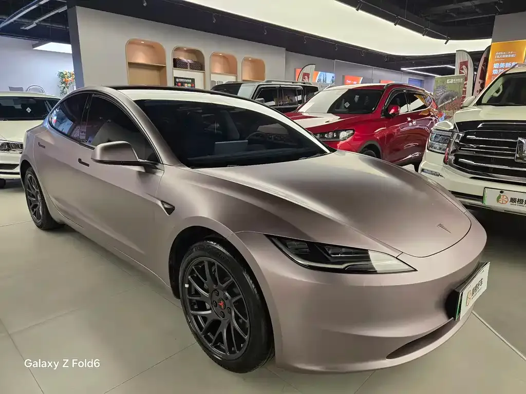 Tesla Model 3 2024 из CN, фото 3