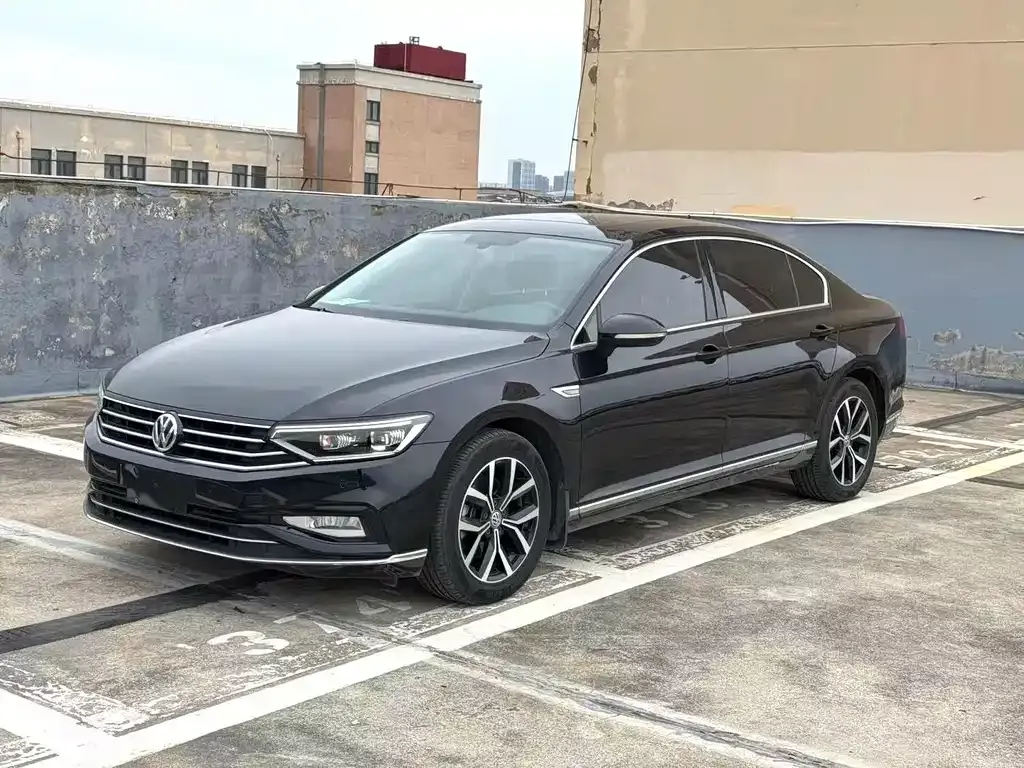 Volkswagen Magotan 2021 из CN, фото 1
