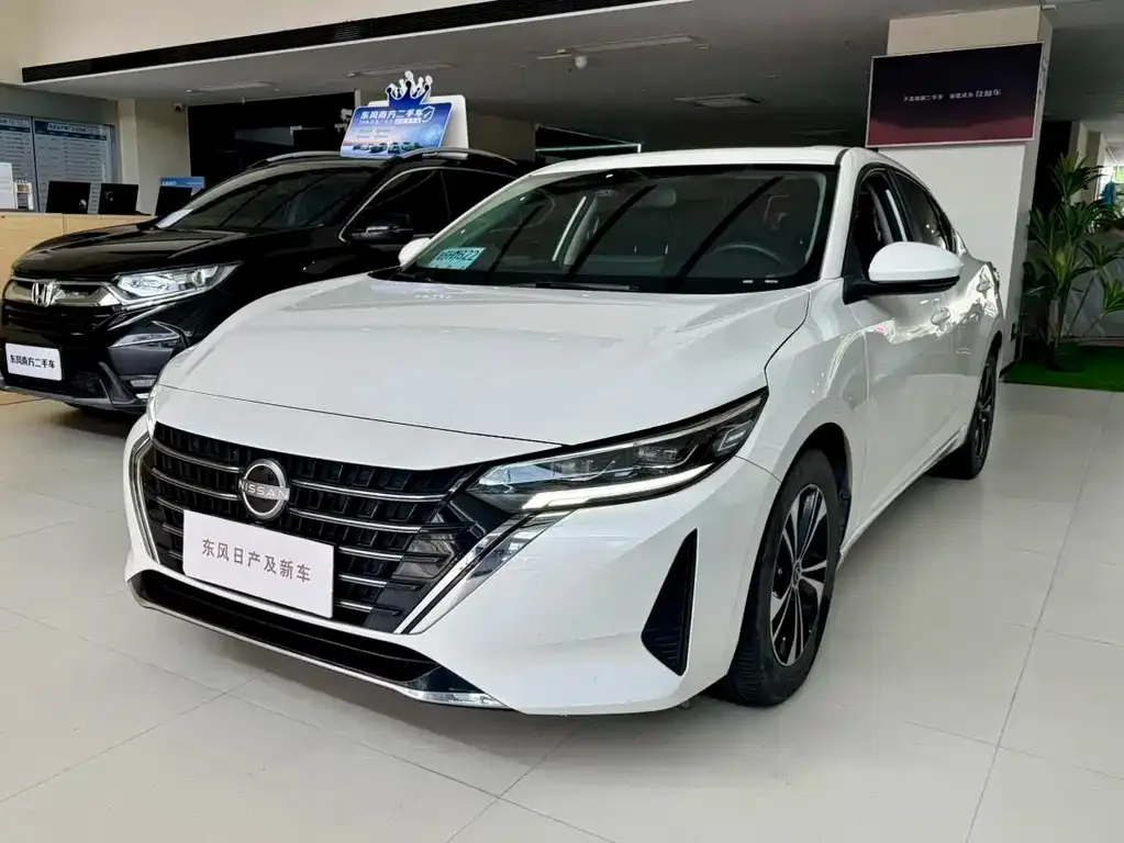 Nissan Sylphy 2023 из CN, фото 1