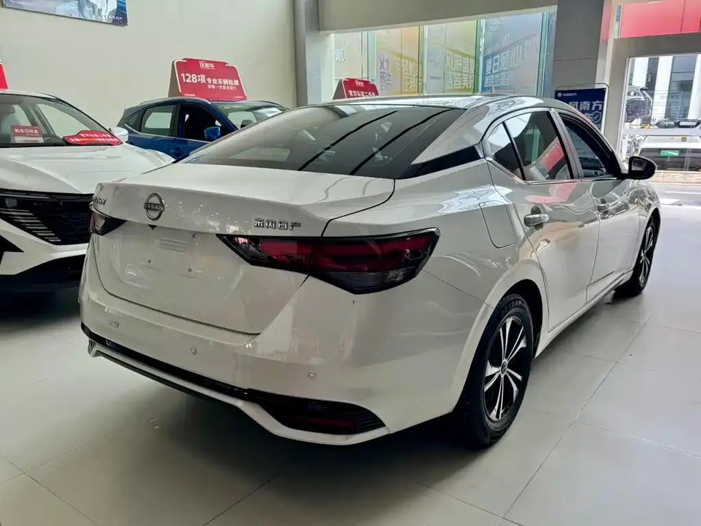 Nissan Sylphy 2023 из CN, фото 4