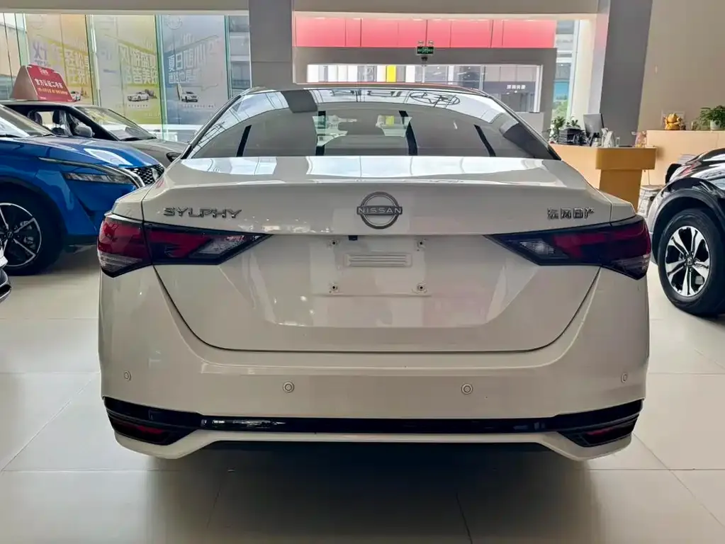 Nissan Sylphy 2023 из CN, фото 5