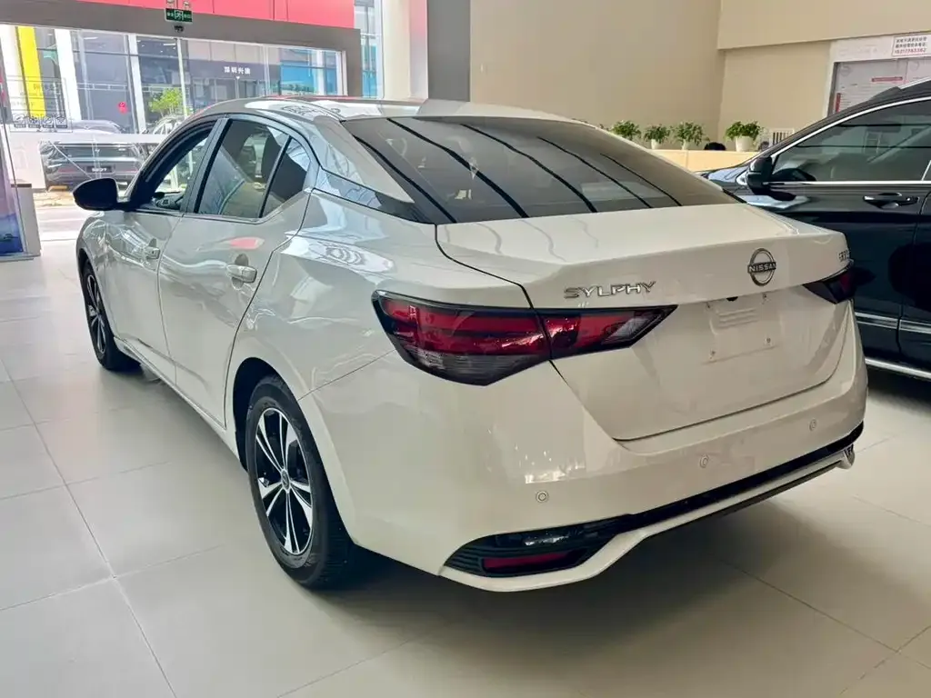 Nissan Sylphy 2023 из CN, фото 6