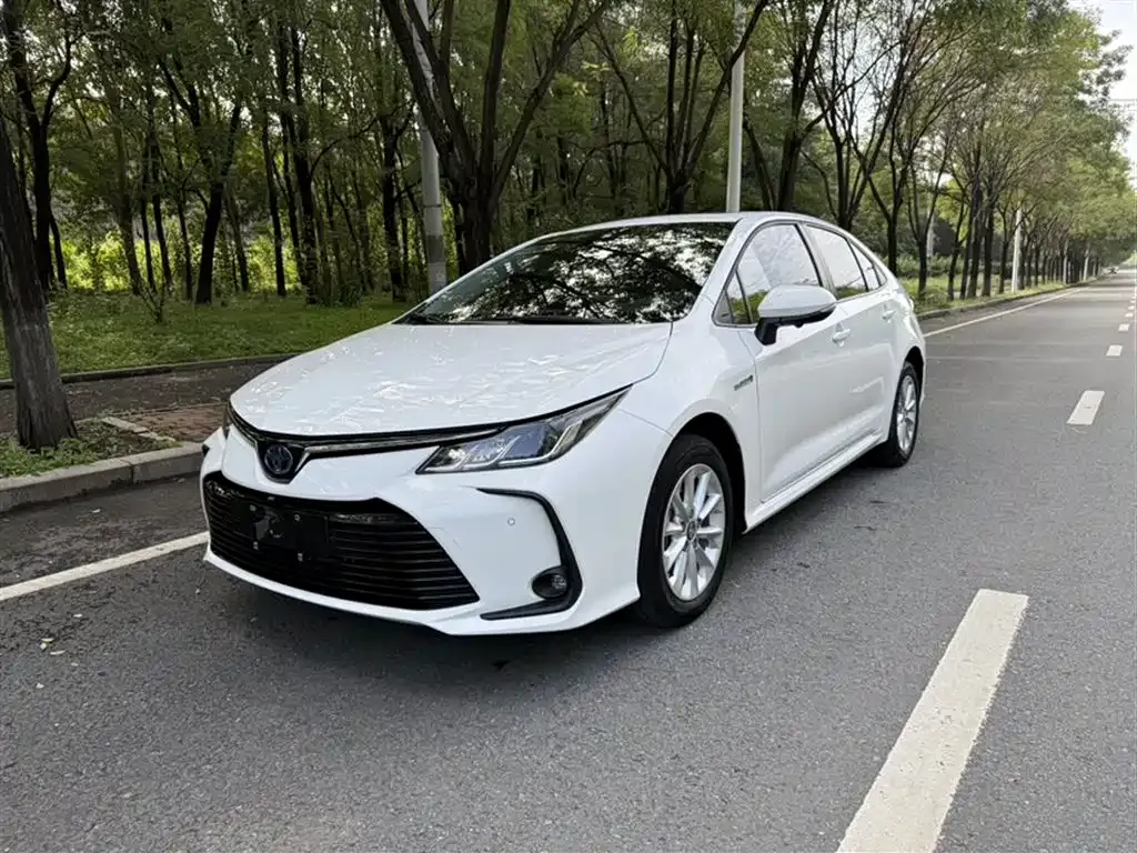 Toyota Corolla 2021 из CN, фото 3
