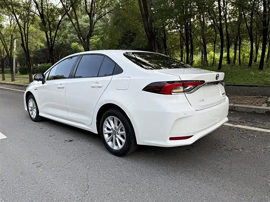 Toyota Corolla 2021 из CN, фото 9