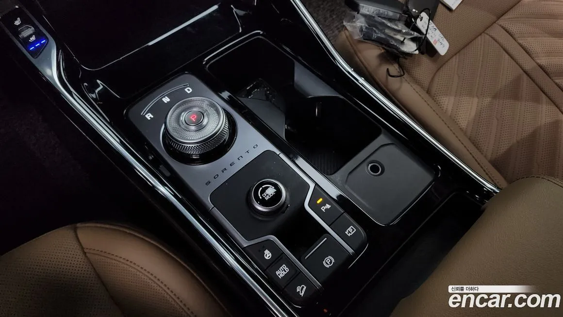 Kia Sorento — фото 9