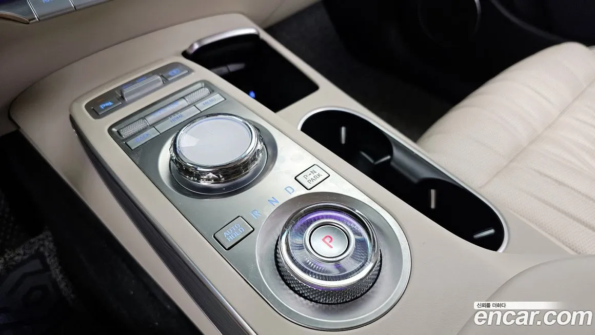 Genesis GV70 — фото 9