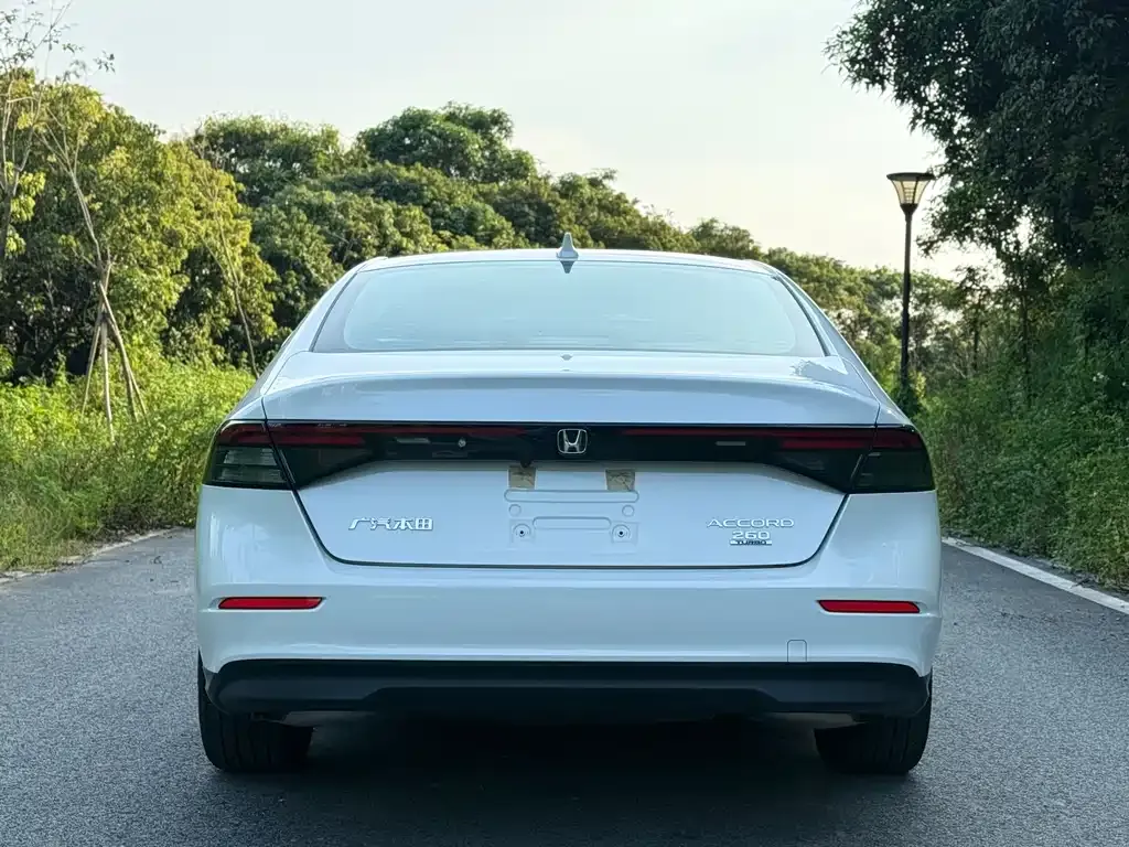 Honda Accord 2025 из CN, фото 4