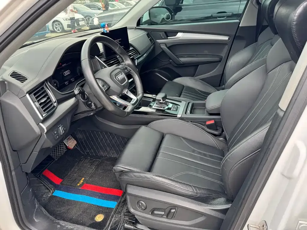 Audi Q5L 2022 из CN, фото 4
