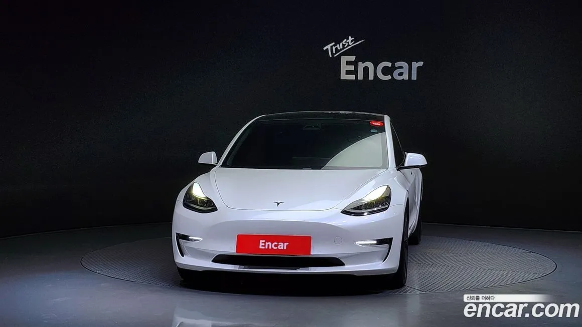Tesla Model 3 2021 из KR, фото 3