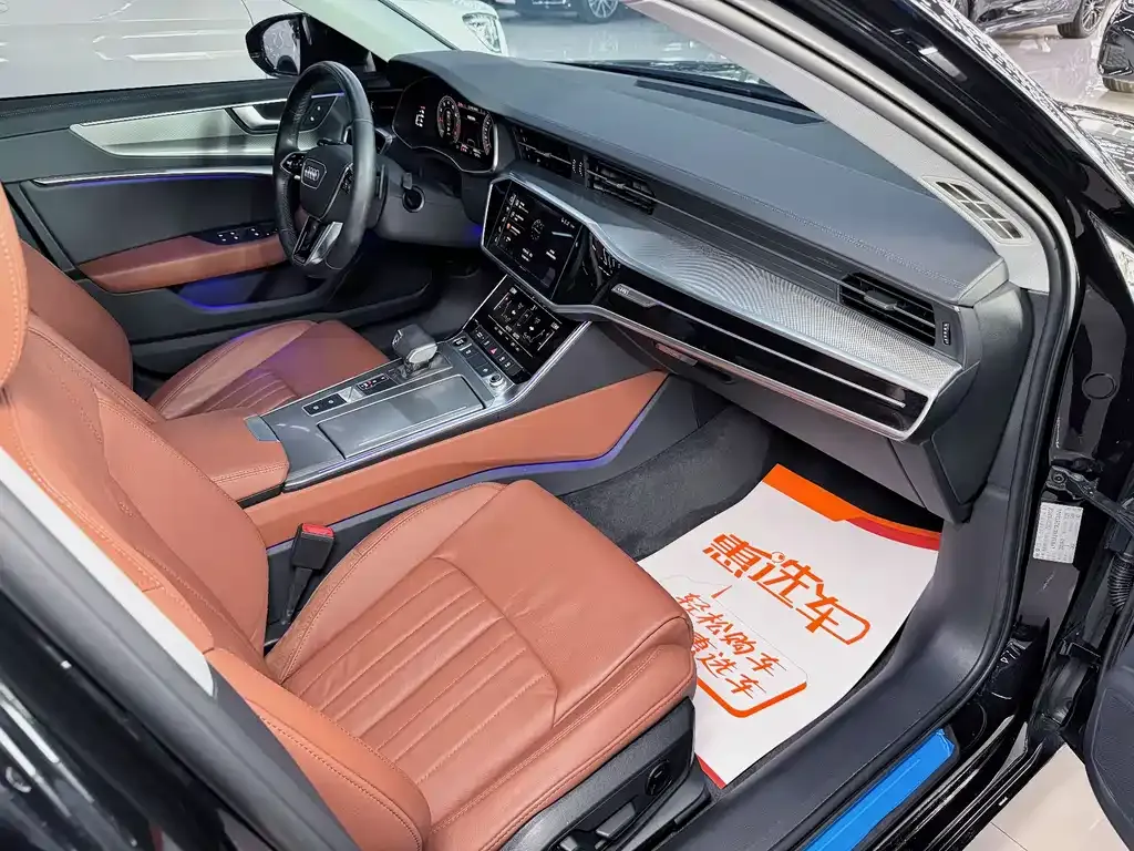 Audi A6L 2023 из CN, фото 8