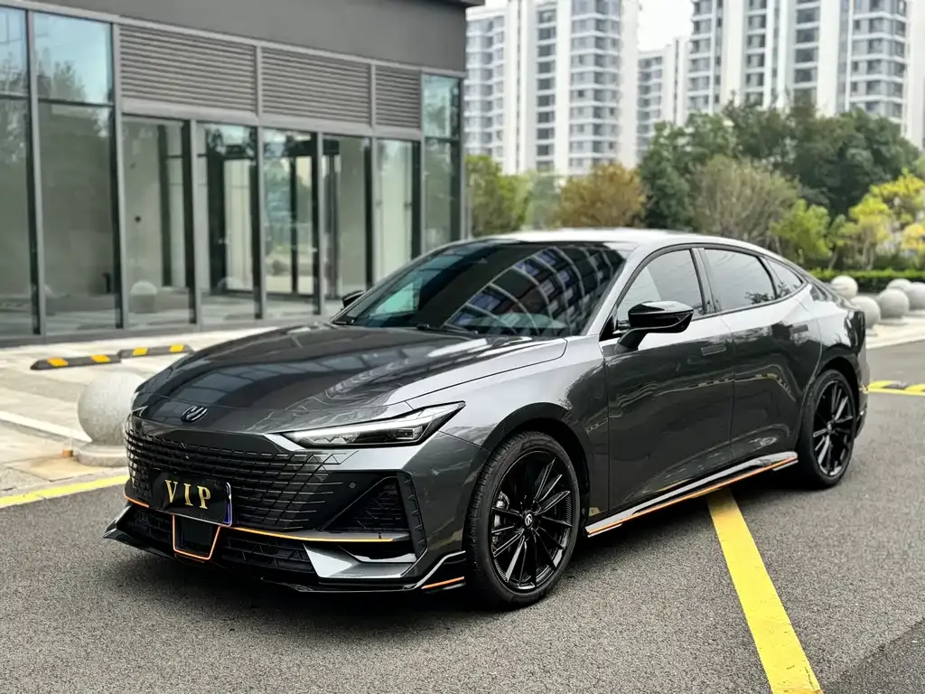 Changan UNI-V 2023 из CN, фото 1