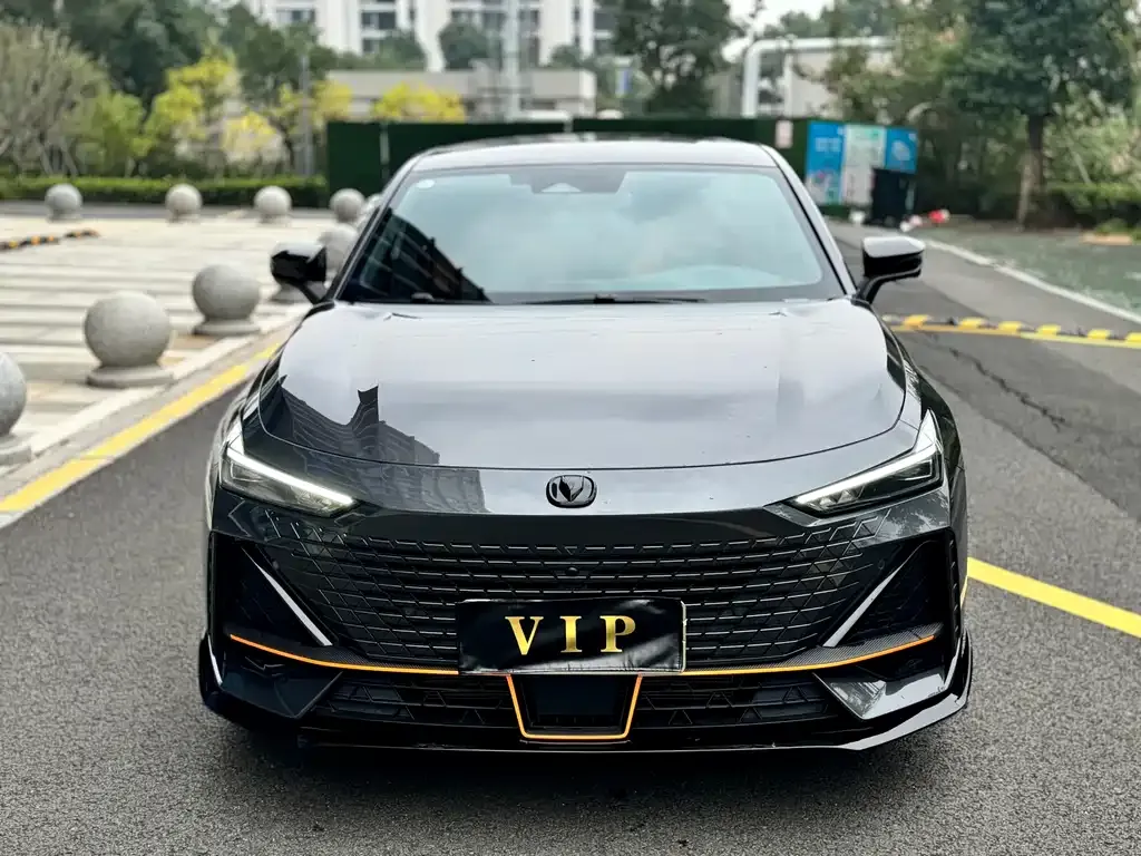 Changan UNI-V 2023 из CN, фото 2